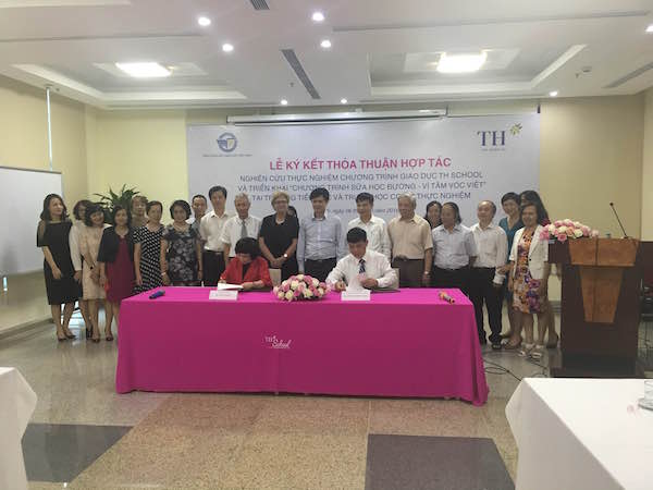 Lễ ký kết thỏa thuận hợp tác giữa Viện Khoa học Giáo dục Việt Nam với Tập đoàn TH